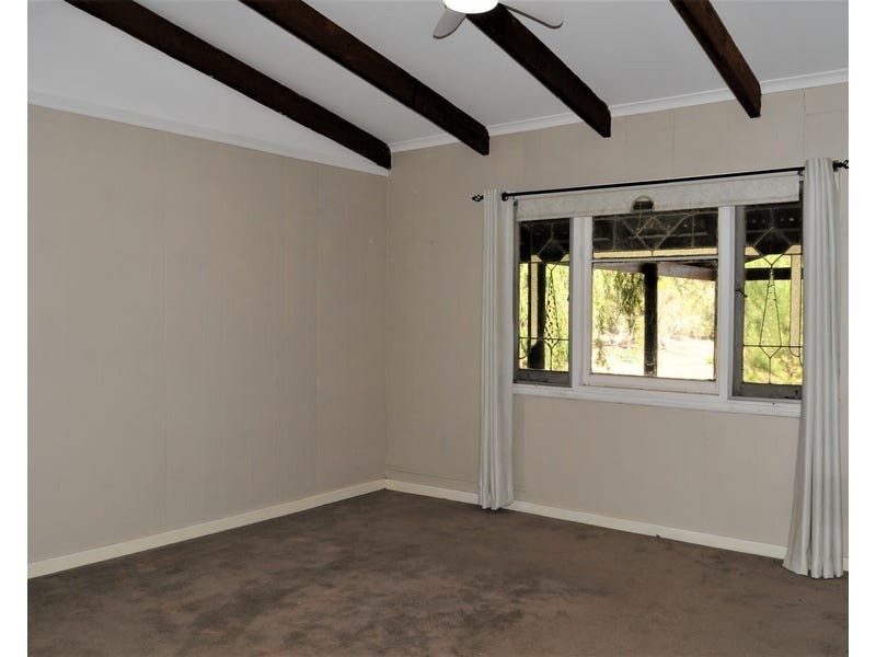 685 Stanwix Place, Wooroloo WA 6558