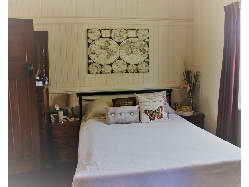 58 A Cotton St,, Shorncliffe QLD 4017