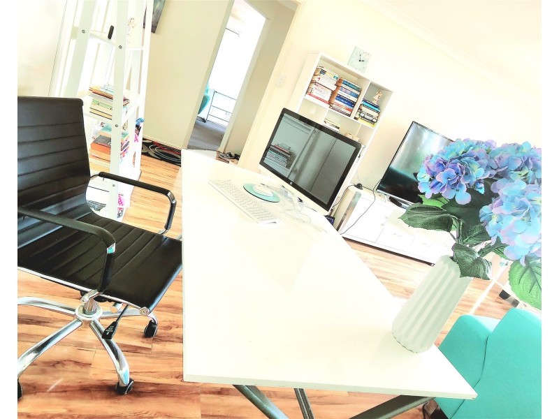 180  Hornibrook Esp., Clontarf QLD 4019