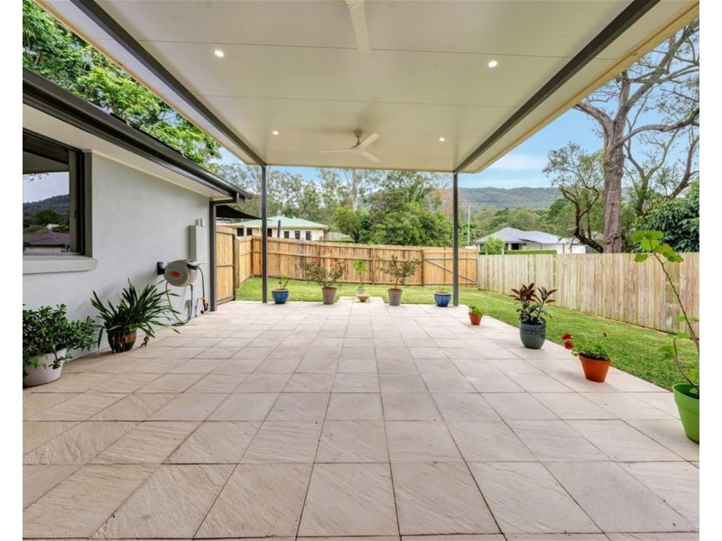 12 Picnic Place, Canungra QLD 4275
