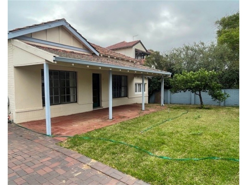 37 Elizabeth Street, Cottesloe WA 6011