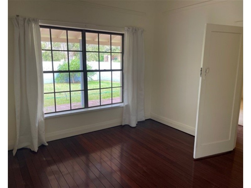 37 Elizabeth Street, Cottesloe WA 6011