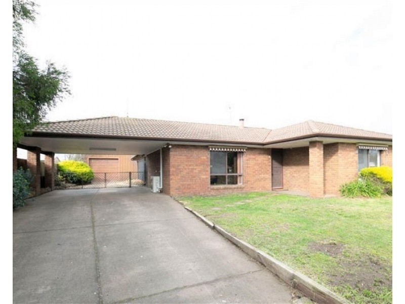 57 Edwards Street, Sebastopol VIC 3356