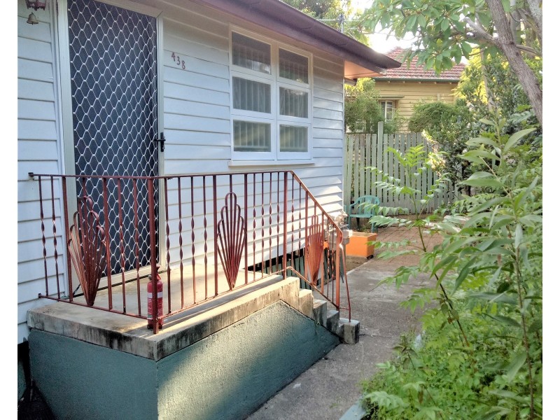 438A Waterworks Rd, Ashgrove QLD 4060