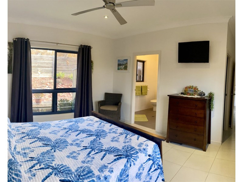 305 Brocklehurst Road, Wattle Camp QLD 4615