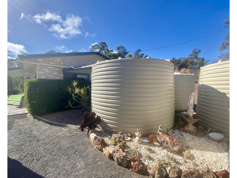 305 Brocklehurst Road, Wattle Camp QLD 4615