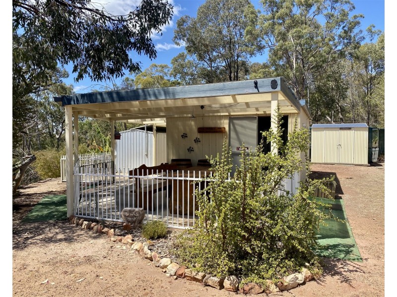 305 Brocklehurst Road, Wattle Camp QLD 4615