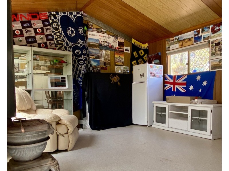 305 Brocklehurst Road, Wattle Camp QLD 4615