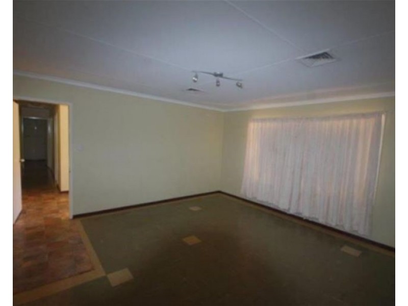 20 Barara Street, Newman WA 6753