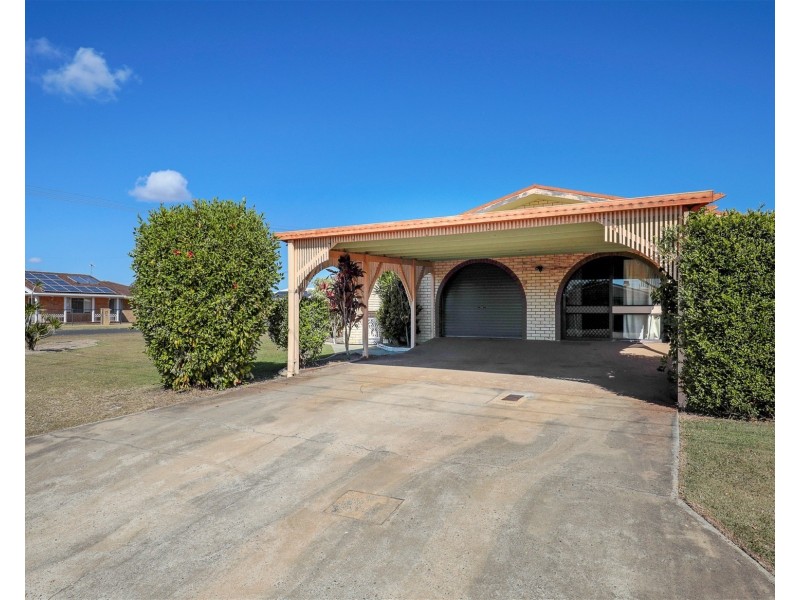 16 Marshall st, Avenell Heights QLD 4670