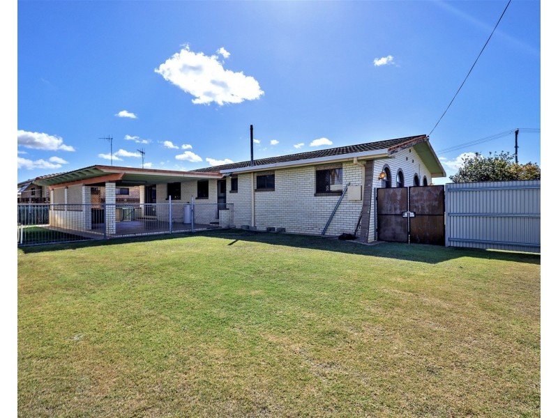 16 Marshall st, Avenell Heights QLD 4670
