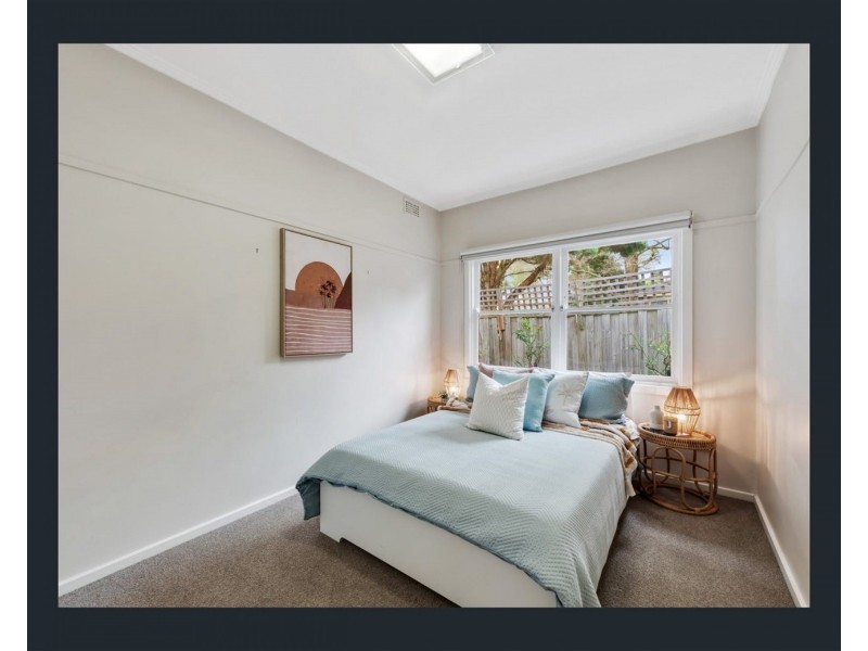 1/2 Anthony Street, Croydon VIC 3136