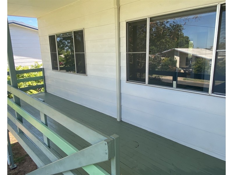 13 McLean Street, Capella QLD 4723