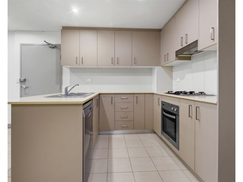 2/5-7 Northumberland Street, Liverpool NSW 2170