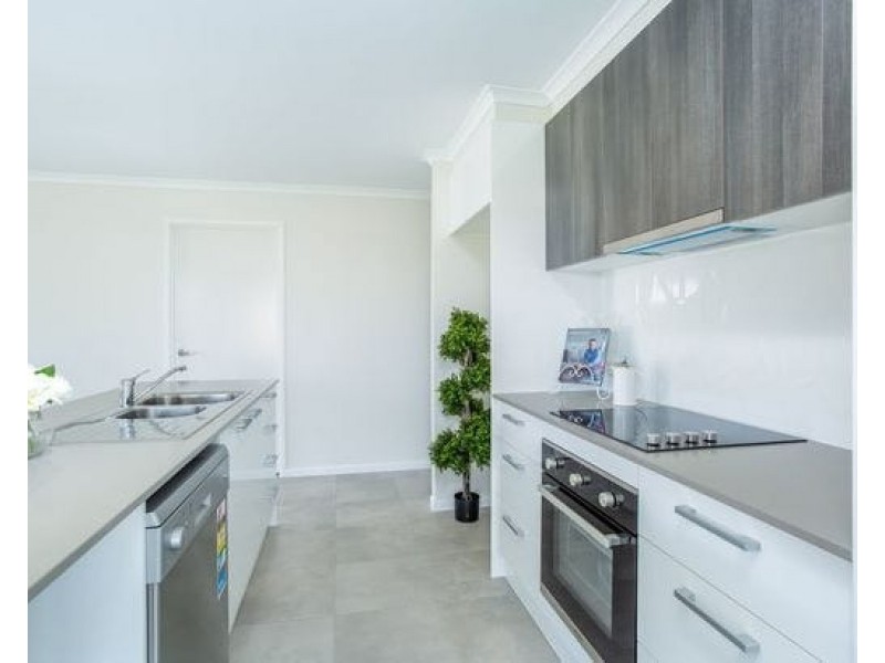 2/1 Pandanus Street, Gympie QLD 4570