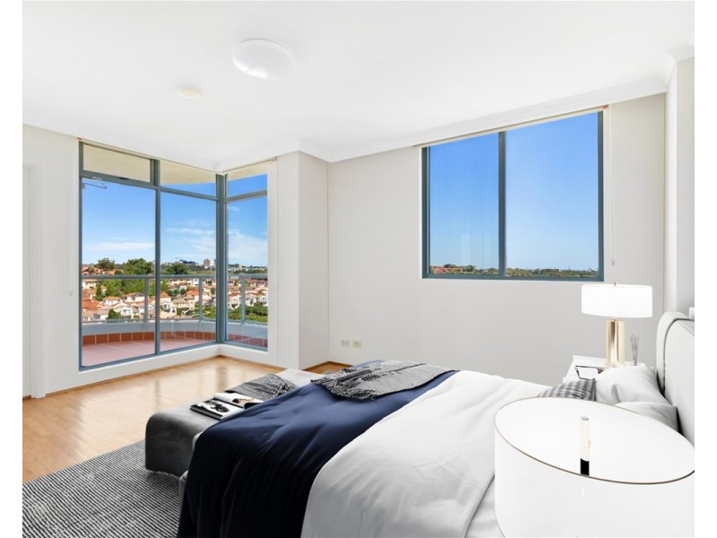 902/97 Brompton Road, Kensington NSW 2033