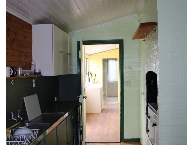 68 Scott Street, Tenterfield NSW 2372