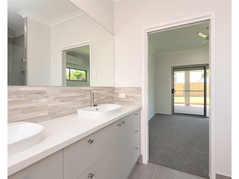 34 Rennell Street, Bargara QLD 4670