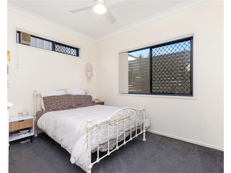 1 Tamarind Close, Burrum Heads QLD 4659