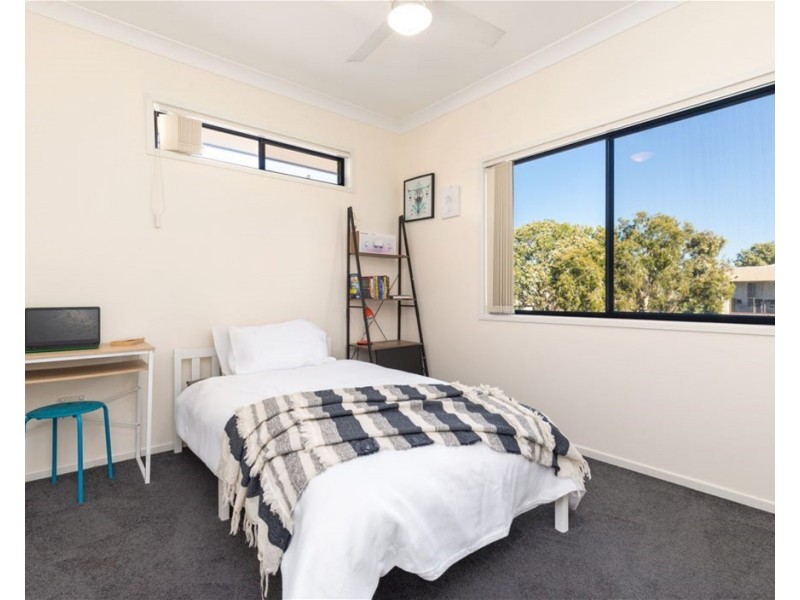 1 Tamarind Close, Burrum Heads QLD 4659