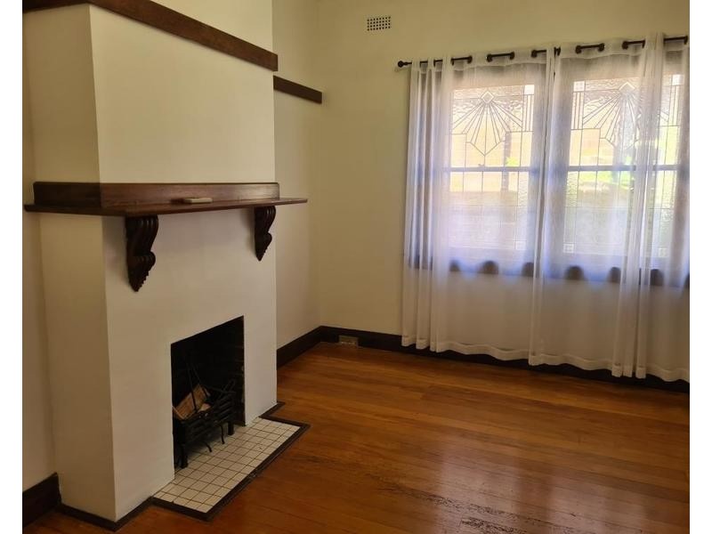 64 Pacific Avenue, Penshurst NSW 2222