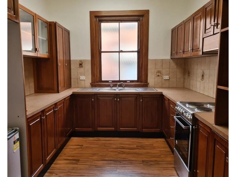 64 Pacific Avenue, Penshurst NSW 2222