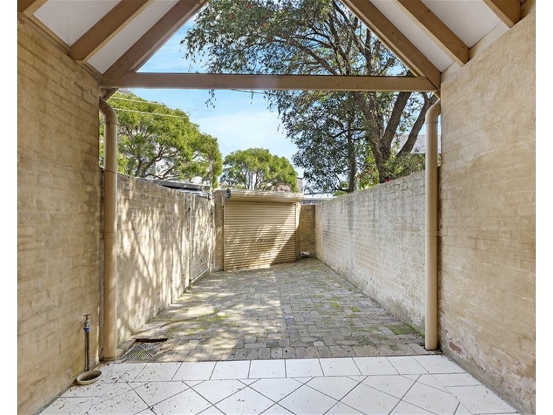 115  chelmsford st, Newtown NSW 2042