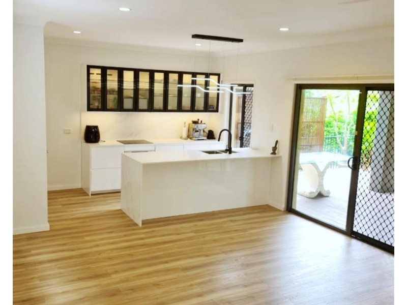 10 Riley court, North Lakes QLD 4509