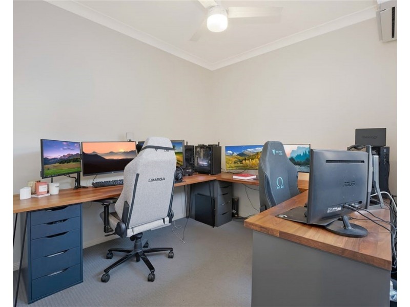 10 Riley court, North Lakes QLD 4509