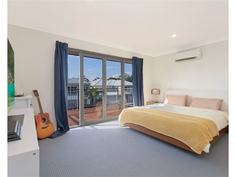10 Riley court, North Lakes QLD 4509