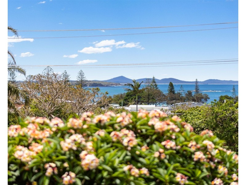 15 Waterloo street, Woolgoolga NSW 2456