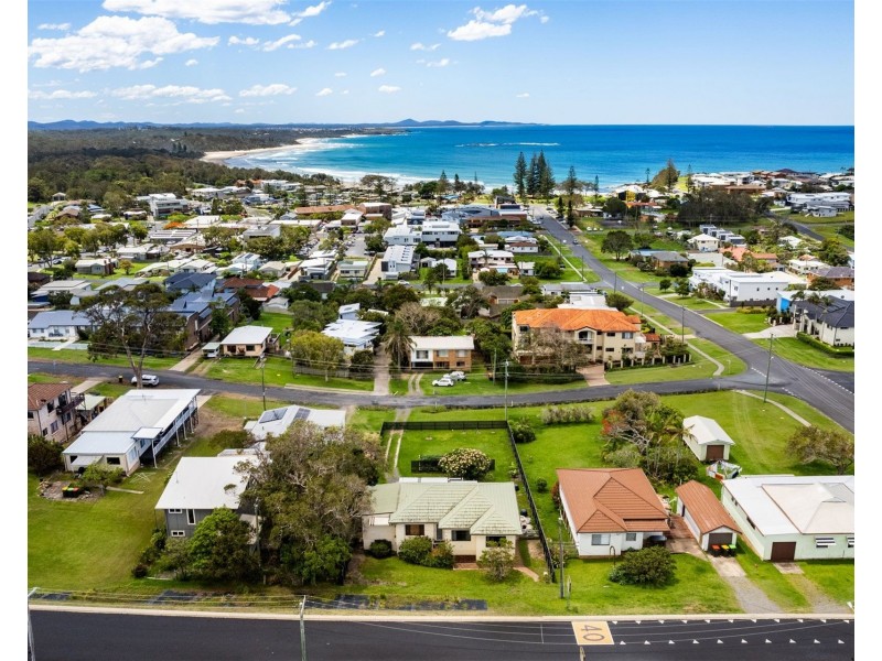 15 Waterloo street, Woolgoolga NSW 2456