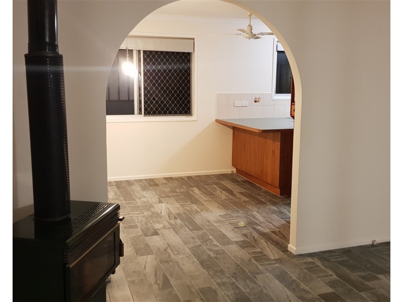 17 Heilbronn Road, Jones Hill QLD 4570