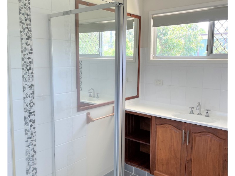 17 Heilbronn Road, Jones Hill QLD 4570