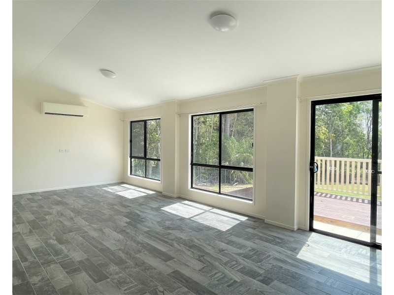 17 Heilbronn Road, Jones Hill QLD 4570
