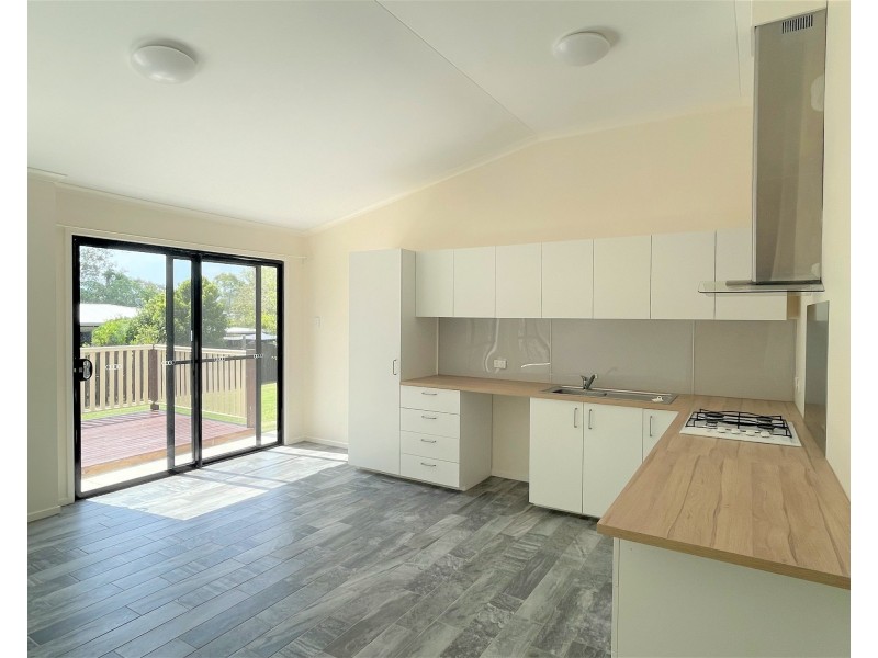 17 Heilbronn Road, Jones Hill QLD 4570