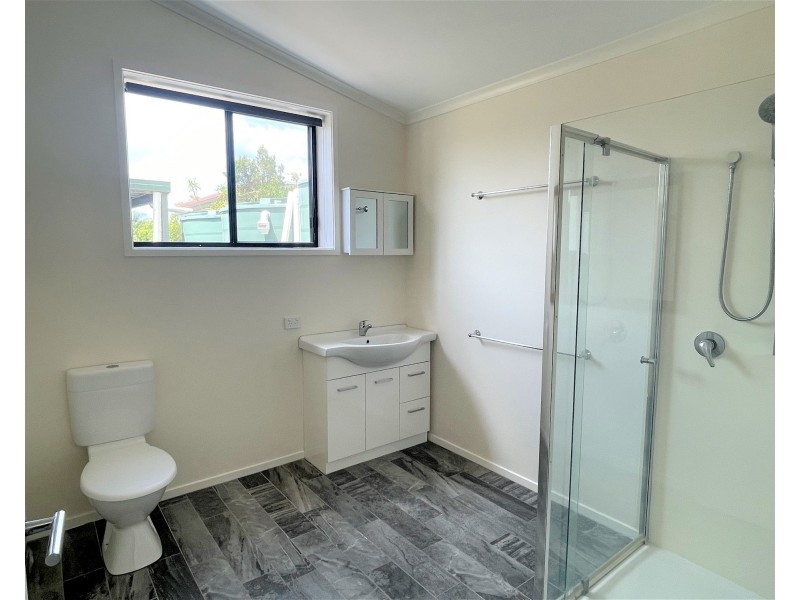 17 Heilbronn Road, Jones Hill QLD 4570