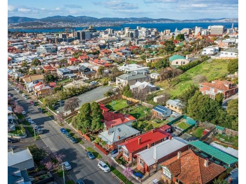 176 Warwick Street, West Hobart TAS 7000
