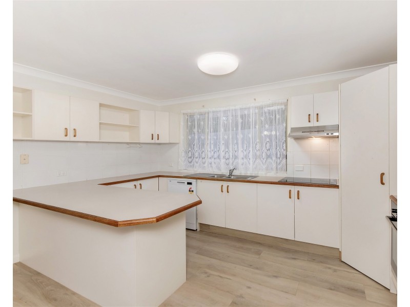 52 Inverness Way, Parkwood QLD 4214