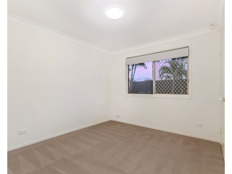52 Inverness Way, Parkwood QLD 4214