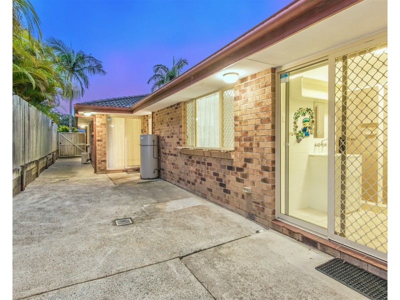 52 Inverness Way, Parkwood QLD 4214