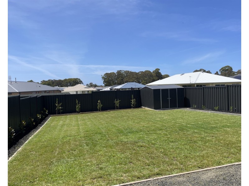 14A Ilfracombe Way, Paynesville VIC 3880