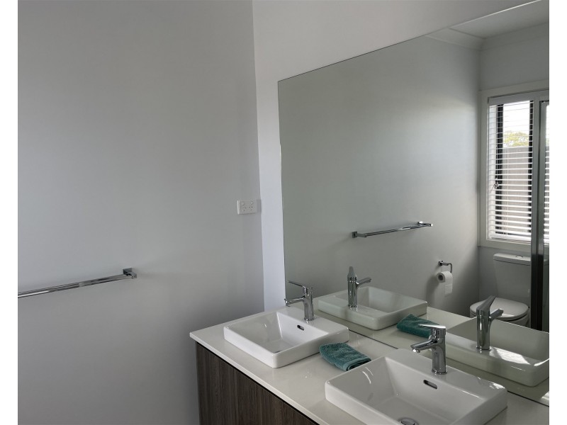 14A Ilfracombe Way, Paynesville VIC 3880