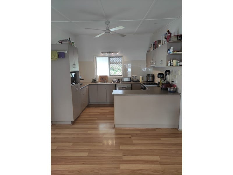 123 Zelma Street, Grasstree Beach QLD 4740