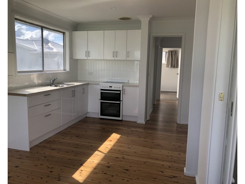 1/4 Leyton Street, Speers Point NSW 2284