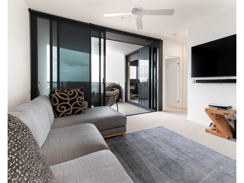 21504/7 Wharf Street, Hamilton QLD 4007