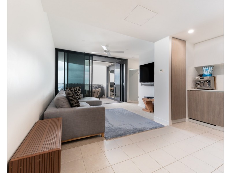 21504/7 Wharf Street, Hamilton QLD 4007