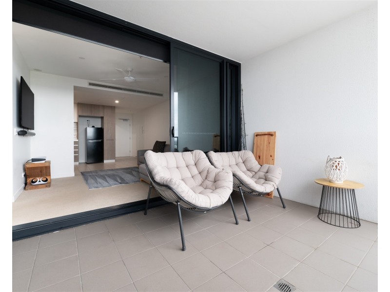 21504/7 Wharf Street, Hamilton QLD 4007