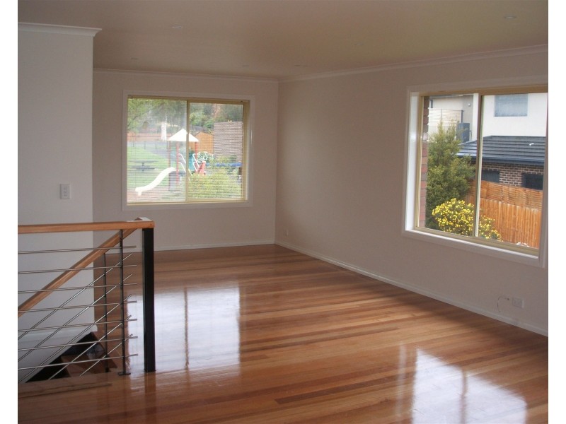 2/32 Helene Street, Bulleen VIC 3105