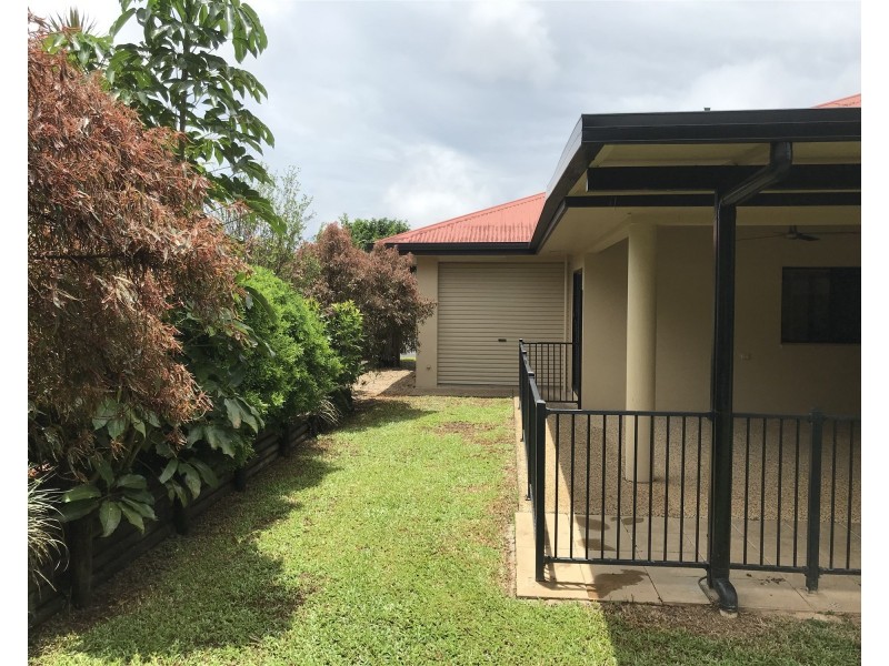 19 Pollock Close, Bentley Park QLD 4869
